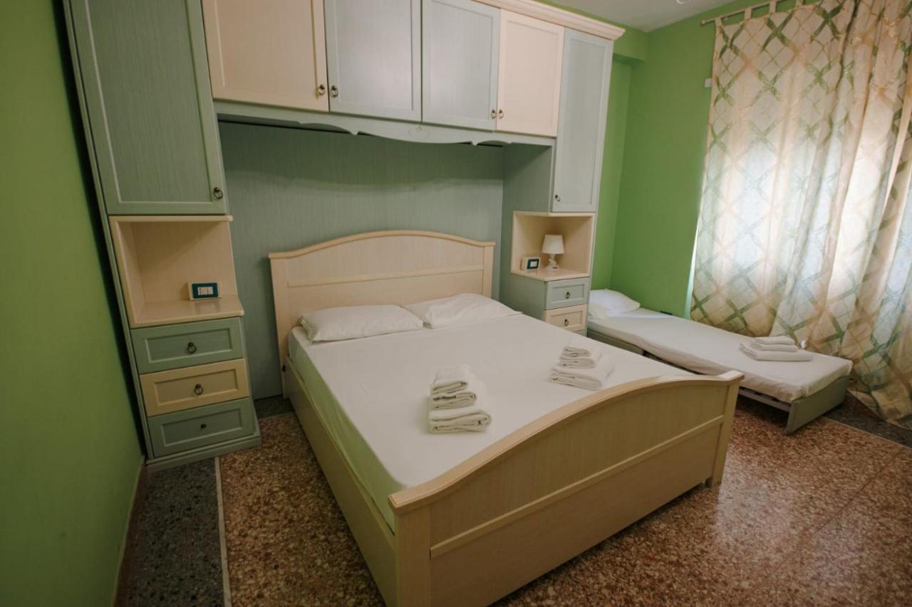 Appartamenti Romolo E Remo ภายนอก รูปภาพ