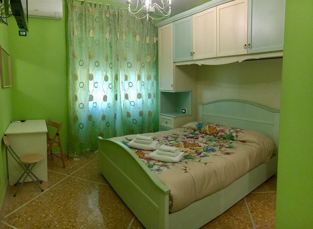 Appartamenti Romolo E Remo ภายนอก รูปภาพ
